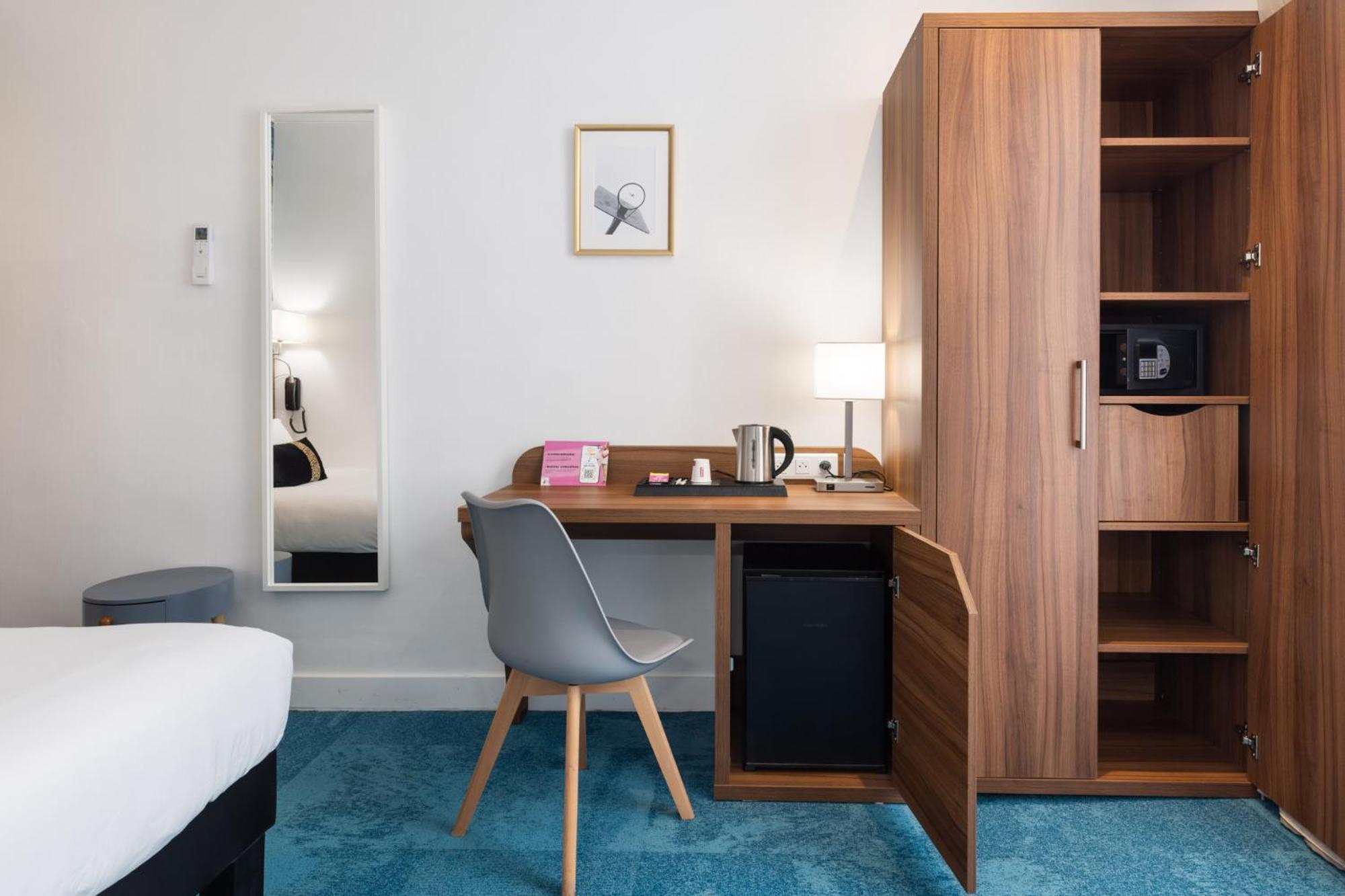 Hotel Khla Nice Phòng bức ảnh