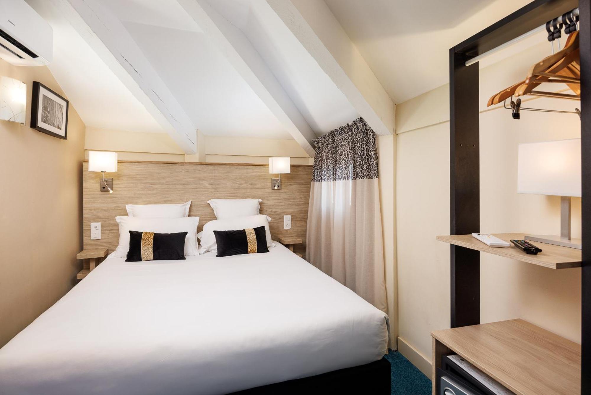 Hotel Khla Nice Phòng bức ảnh
