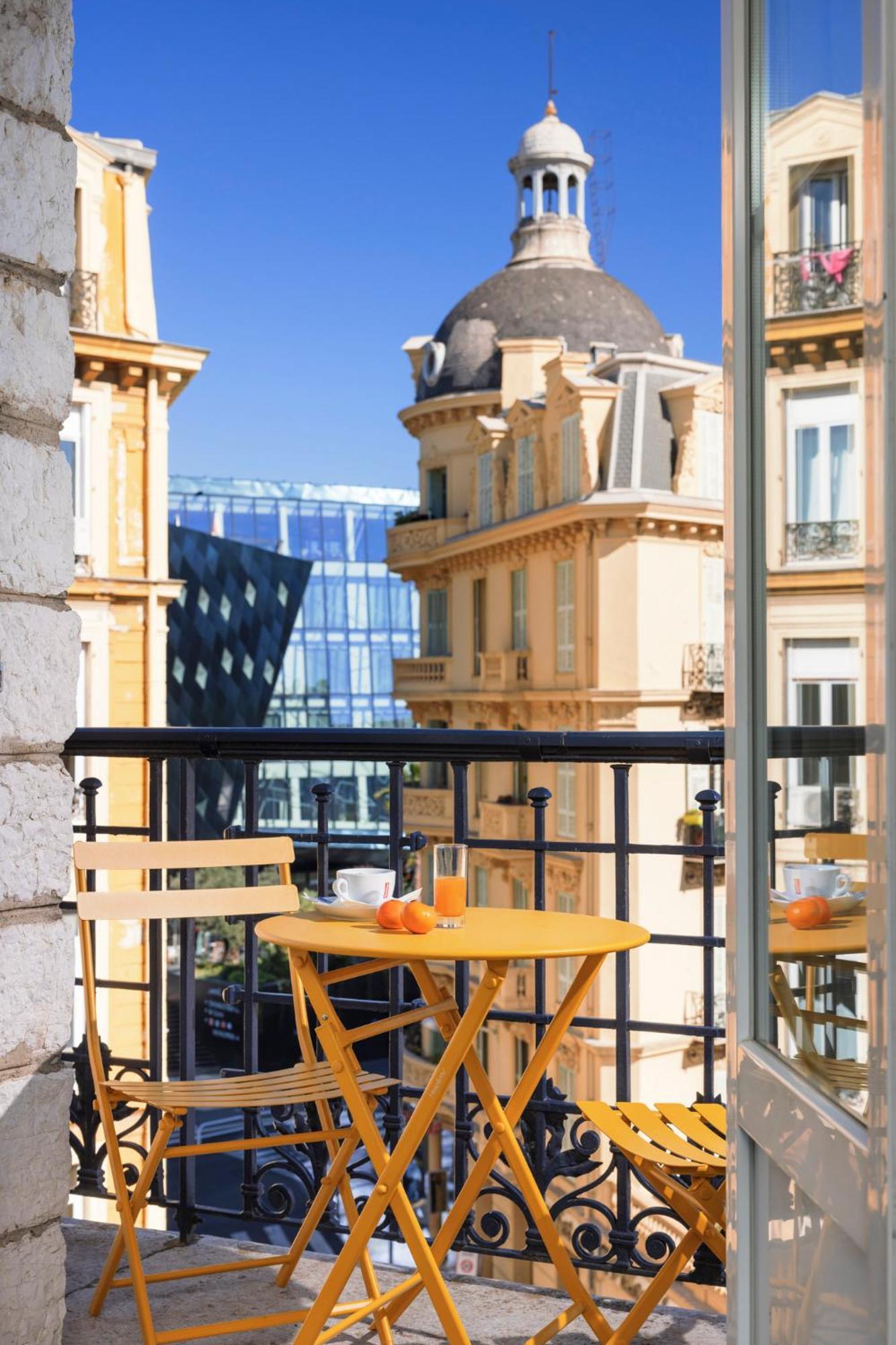 Hotel Khla Nice Ngoại thất bức ảnh